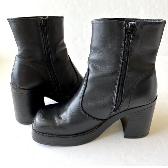 ROC Invito Black Leather Boots (size EU 38/US 7) - Picture 5 of 7